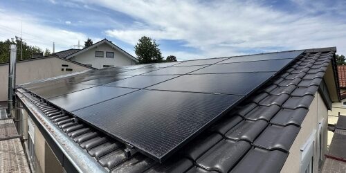 Photovoltaik-Kundenanlage-Hausdach
